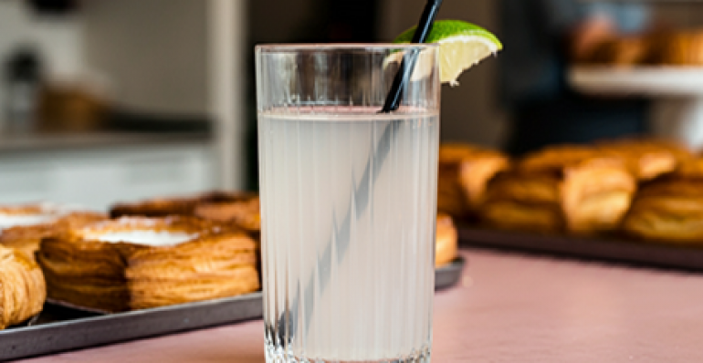 Agua de Coco